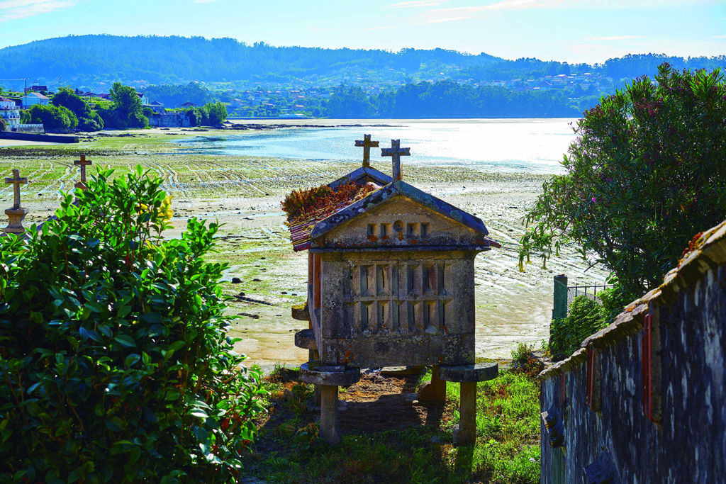 Horreo en Combarro, Pontevedra, Galicia