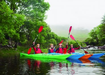 Kayak, Turismo Activo